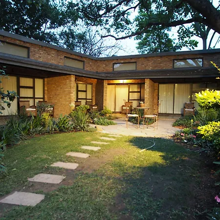 Dreamfields Guesthouse-2