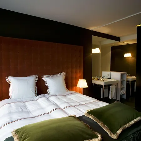 D-Hotel-3