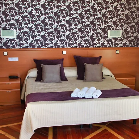 Hostal Luis XV-3