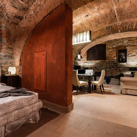 Tenuta Guinigi Antico Borgo Di Matraia - Exclusive Holidays Apartments & Pool-2
