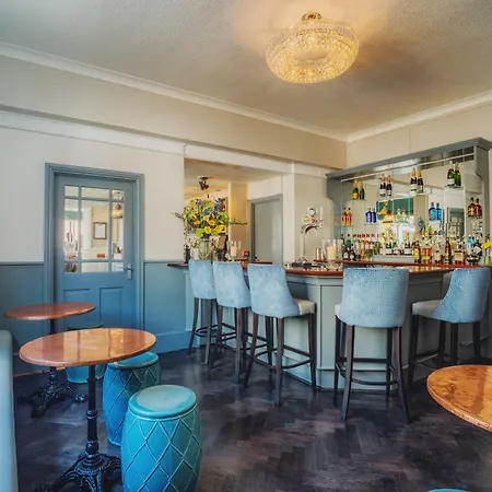 The Clarence Boutique Rooms-2