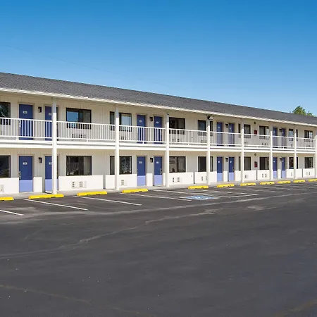 Motel 6-Madras, OR-3