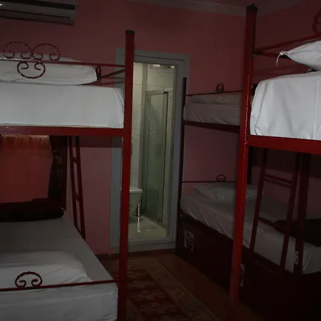 Apple Hostel-3