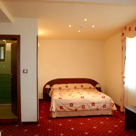 Martin Club Hotel-3