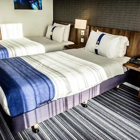 Holiday Inn Express Manchester City Centre By Ihg-3