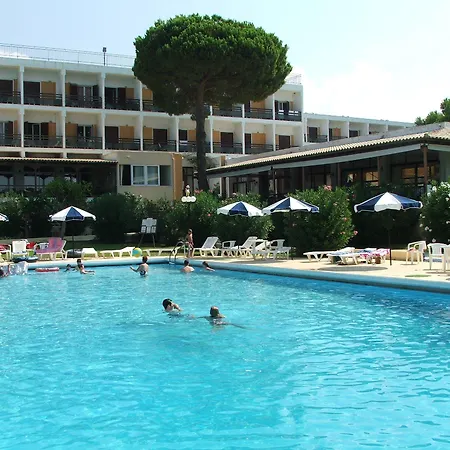 Irinna Hotel-2