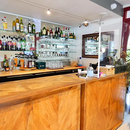 Hotel Du Parc Limoges & Restaurant "Le Temps D'Une Pause"-2