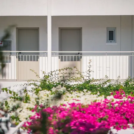 Nissi Park Hotel-3