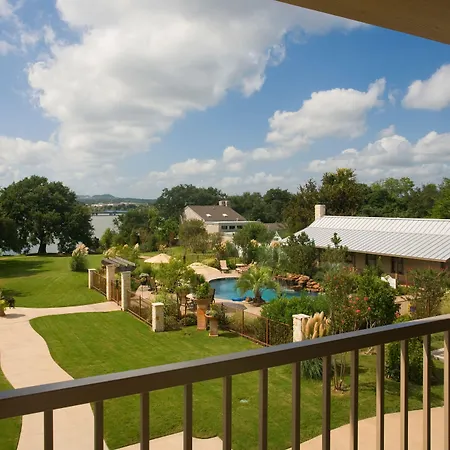 Inn on Lake Granbury a Boutique Hotel-2