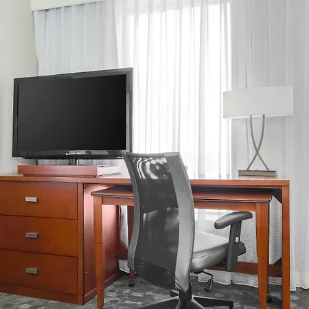 Courtyard By Marriott Amarillo Downtown-3