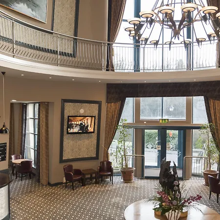 Riverside Park Hotel-3