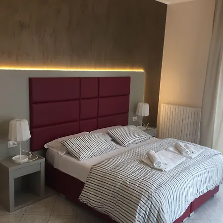 Sant'Oronzo Rooms-3