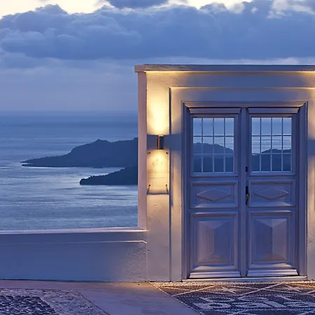 Petit Palace Suites (Adults Only)-3
