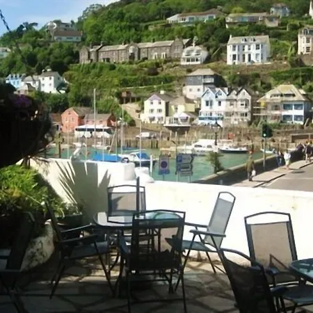 Bridgeside Guest House-2