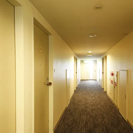 Shin-Osaka Sunny Stone Hotel-3