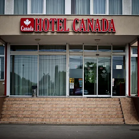 Canada Hotel Budapest-2