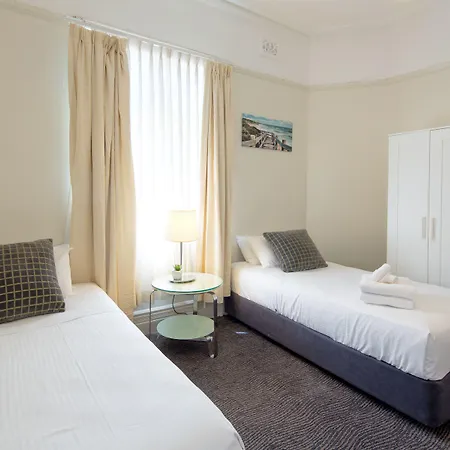 Neutral Bay Lodge-3