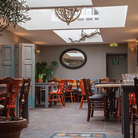 The Kings Arms Coaching Inn-3
