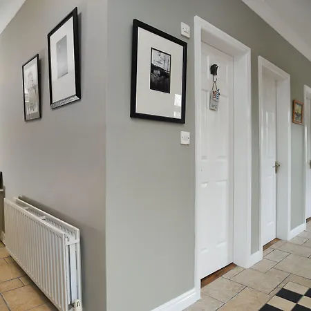 Sharamore House B&B-2