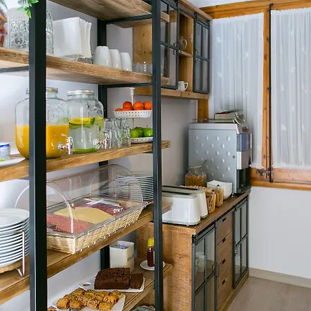 Blanc Guest House-3