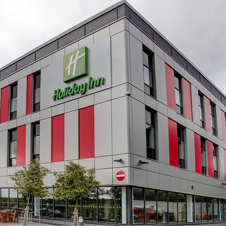 Holiday Inn London Luton Airport By Ihg-3