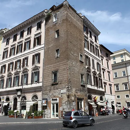Suite Art Navona-2