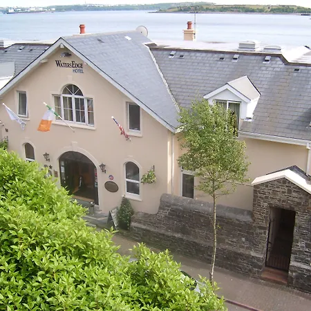 Watersedge Hotel-3