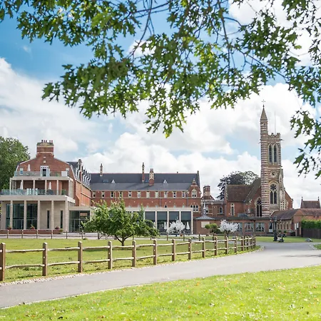 Stanbrook Abbey Hotel, Worcester-3
