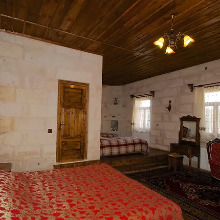Gerdis Evi-2