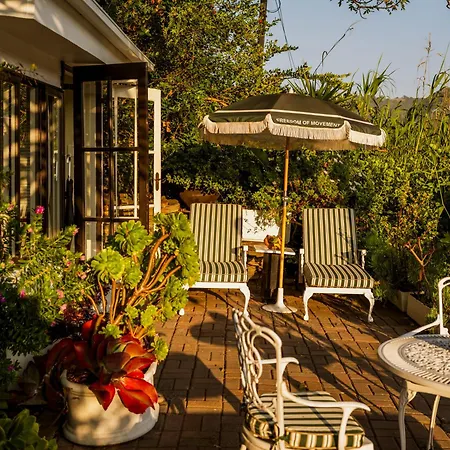 Moontide Riverside Lodge-2