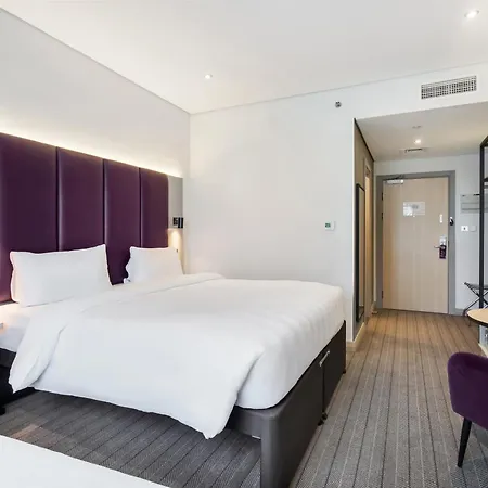 Premier Inn Abu Dhabi Capital Centre-2