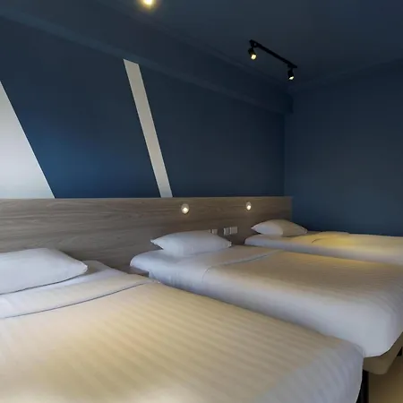 Ibis Budget Phnom Penh Riverside-2