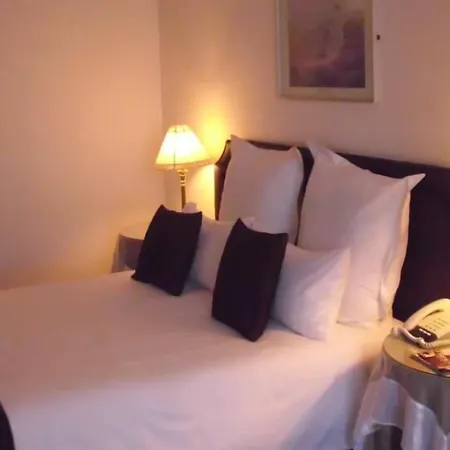 Savoy Hotel Kimberley-3