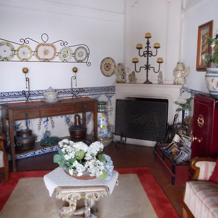 Casa De S. Thiago Do Castelo-2