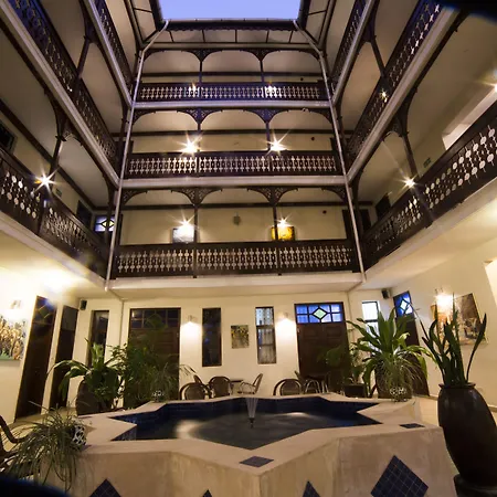 Maru Maru Hotel-2