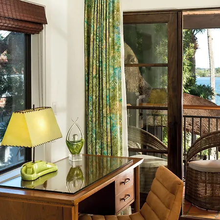 Black Dolphin Inn-2