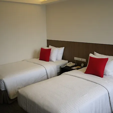 Emperor Hotel-3