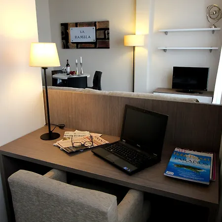 Pierre & Vacances Barcelona Sants-2