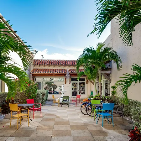Palm Beach Historic Inn-2