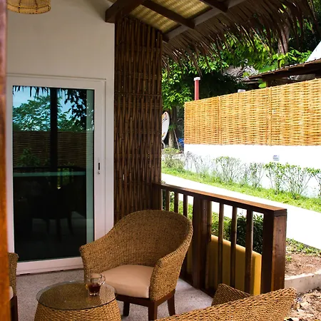 Gecko Lipe Resort-2