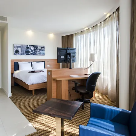 Hampton By Hilton Amsterdam Airport Schiphol-2