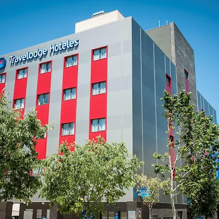 Travelodge Madrid Metropolitano-3