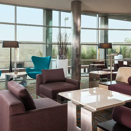 Courtyard By Marriott San Jose North/ Silicon Valley-3
