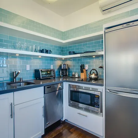 Venice Breeze Suites-2