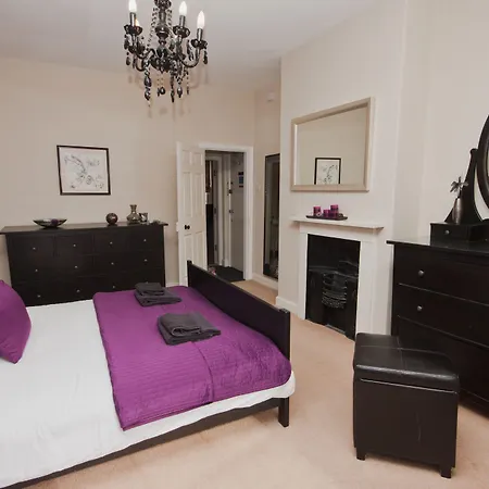 Goodramgate Apartments-3