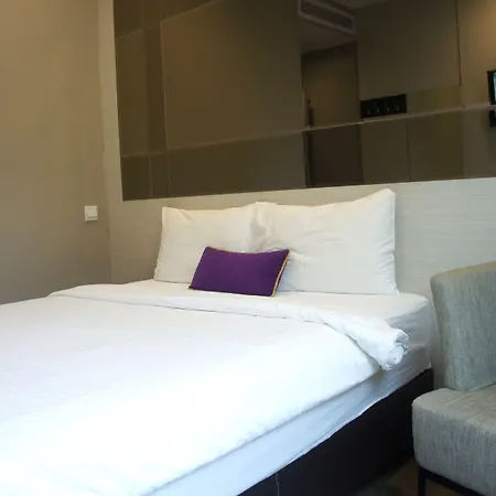 V Hotel Bencoolen-2