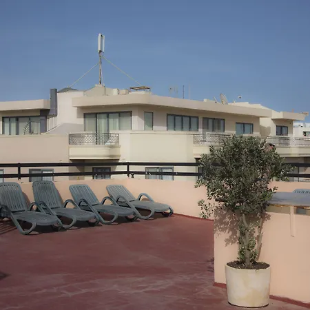 Relax Inn Hotel-2