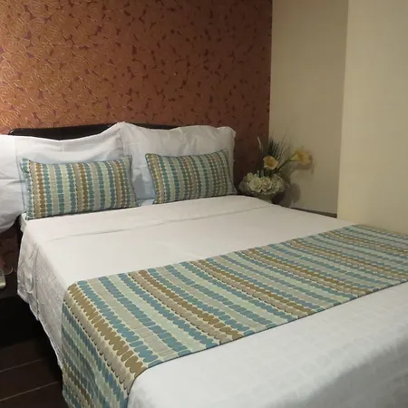 California Hotel-2