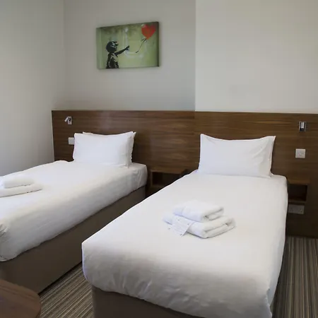 Chelsea Guest House-3