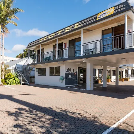 Outrigger Motel-2